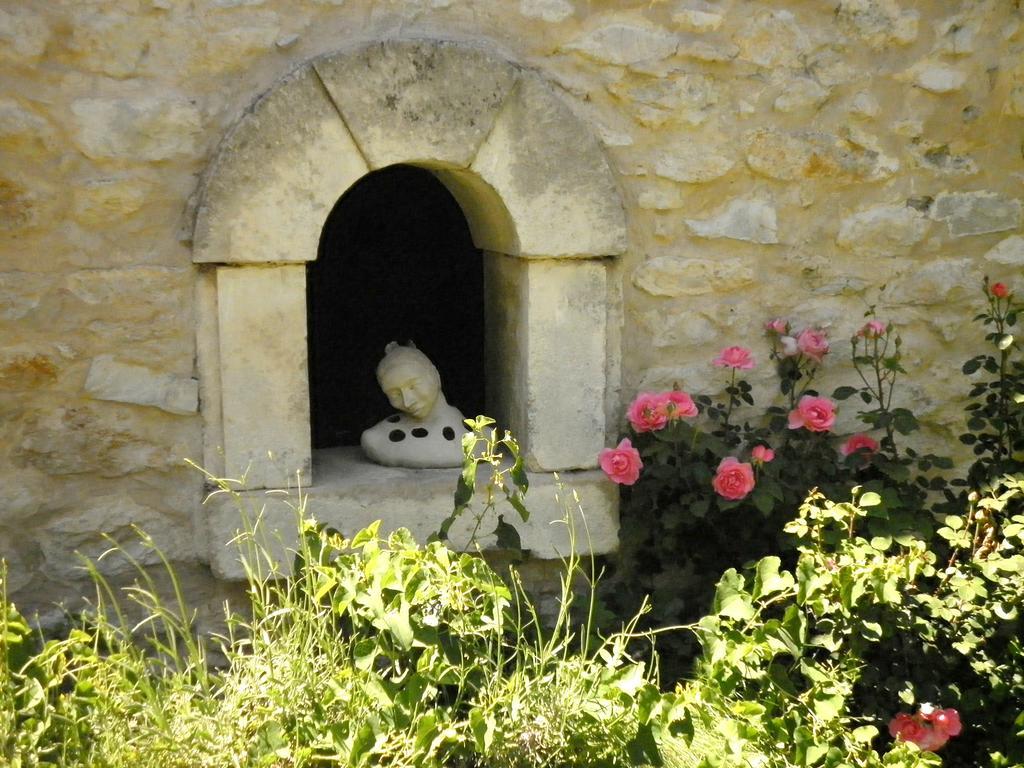 Les Deux Tours Acomodação com café da manhã Brignon Exterior foto